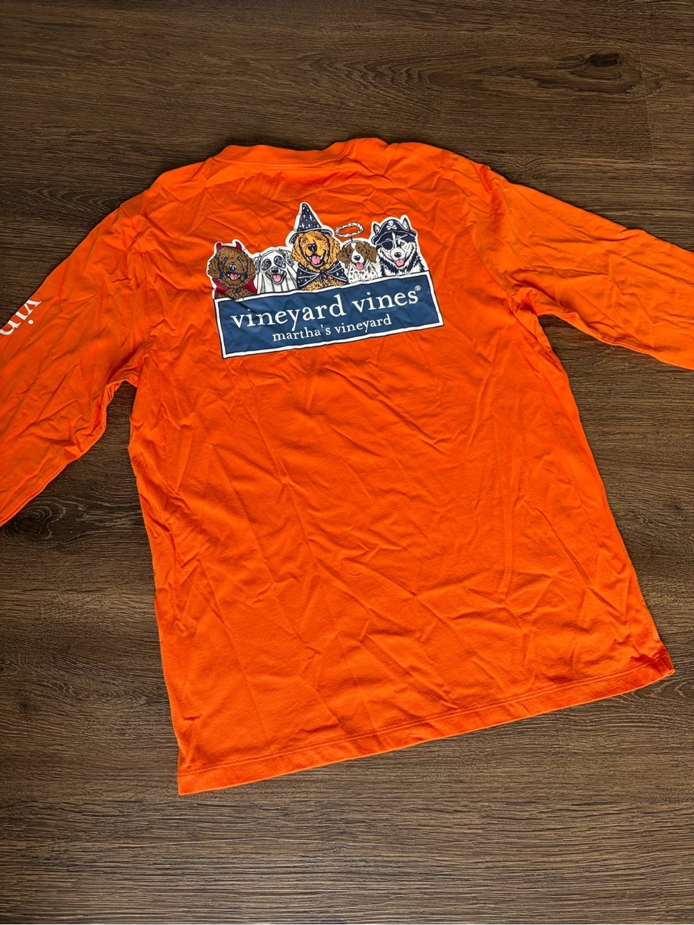 NWOT Vineyard Vines Kids Orange Long Sleeve Tee with Halloween Dog Graphic